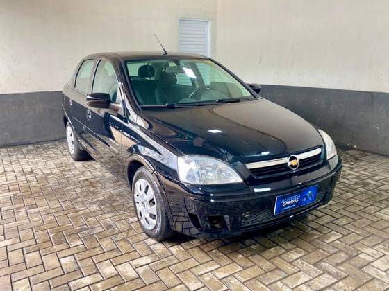 CHEVROLET CORSA 1.4 MPFI PREMIUM SEDAN 8V FLEX 4P MANUAL